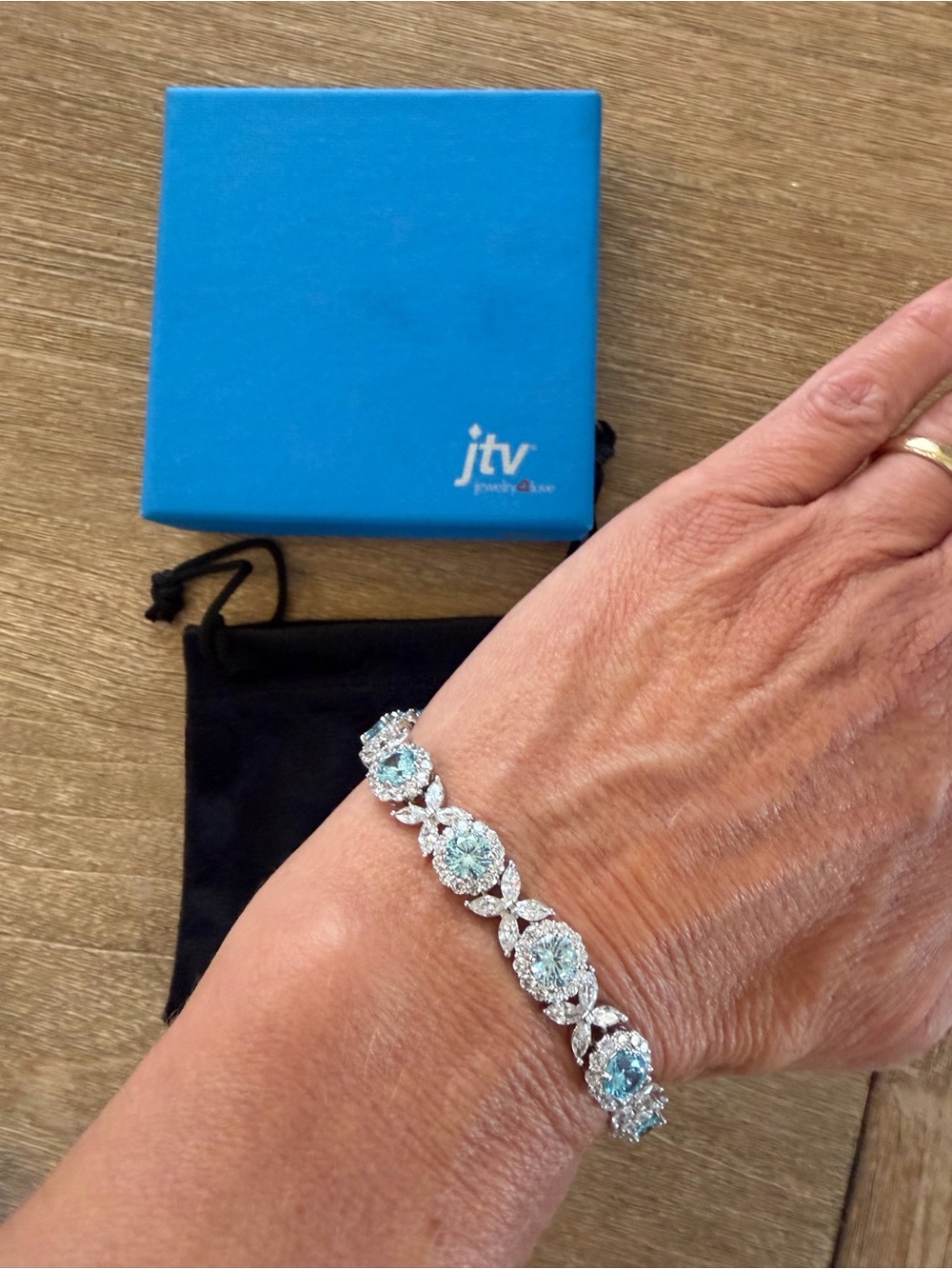 JTV Bella Luce Aquamarine and Platinum over Sterling Silver Tennis Bracelet NWOT